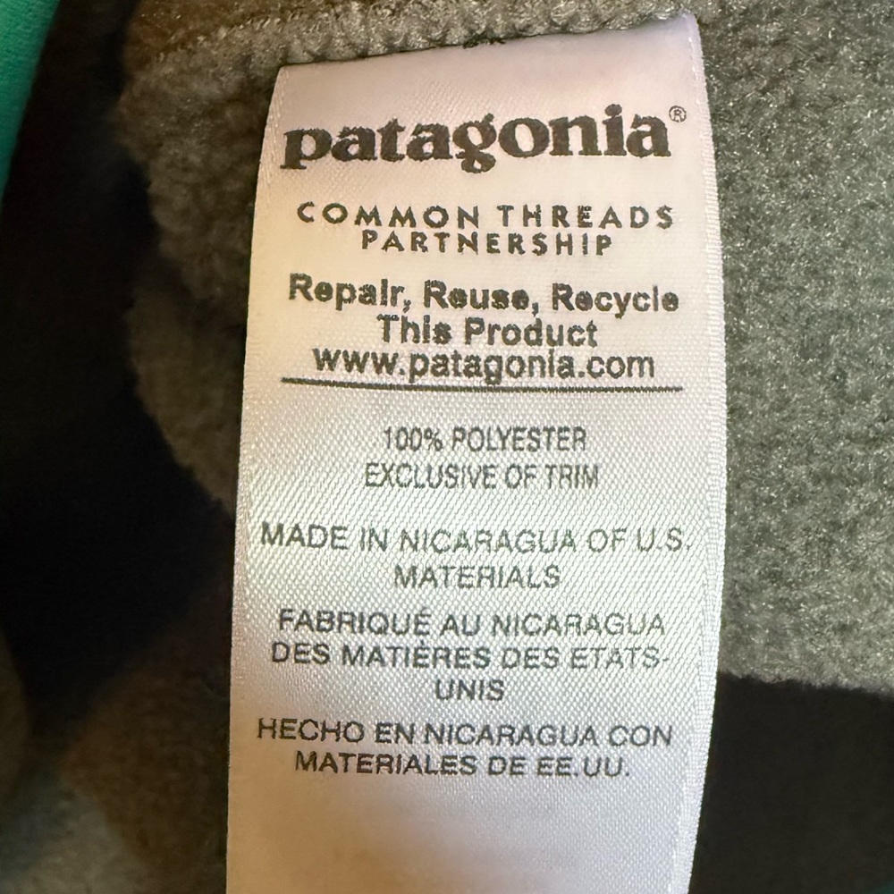 Patagonia Women's Grey Lightweight Synchilla Snap-T Pullover Size Medium - Picture 5 of 5
